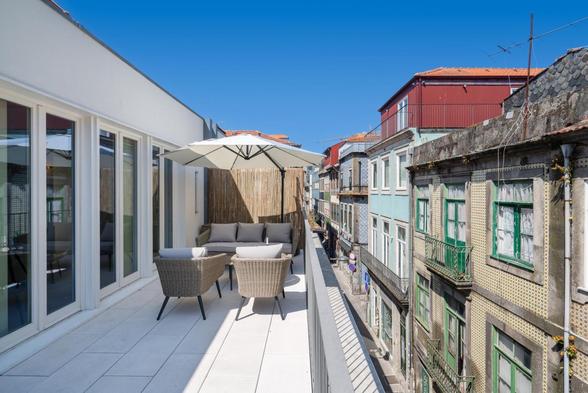 Host Wise - Luxurious Private Flats - Balcony Apartment Porto Room photo